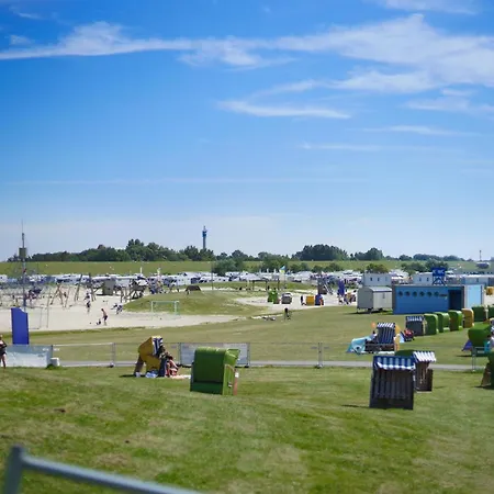 Kueste33 33 דירה *